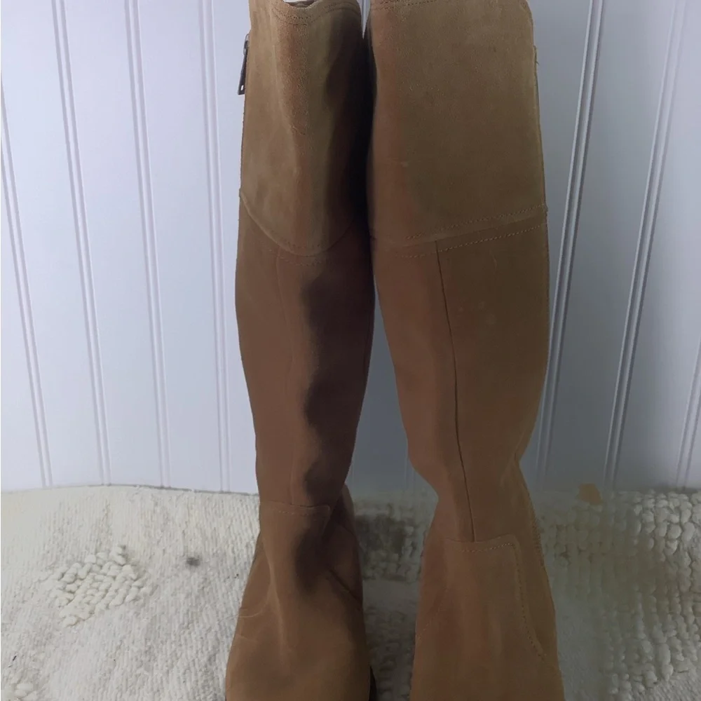 Uggs Sorensen knew high suede boots size 7.5